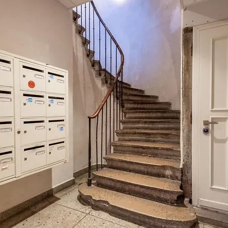 Apartment Reflet Des Alpes Furnished Flat Annecy