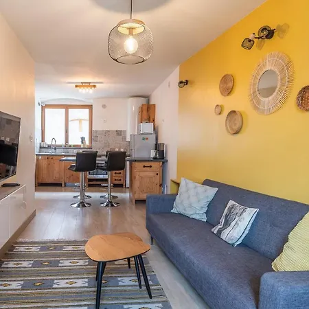 Apartment Reflet Des Alpes Furnished Flat Annecy
